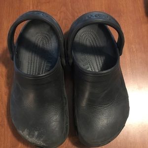 Crocs. GUC. Size 7